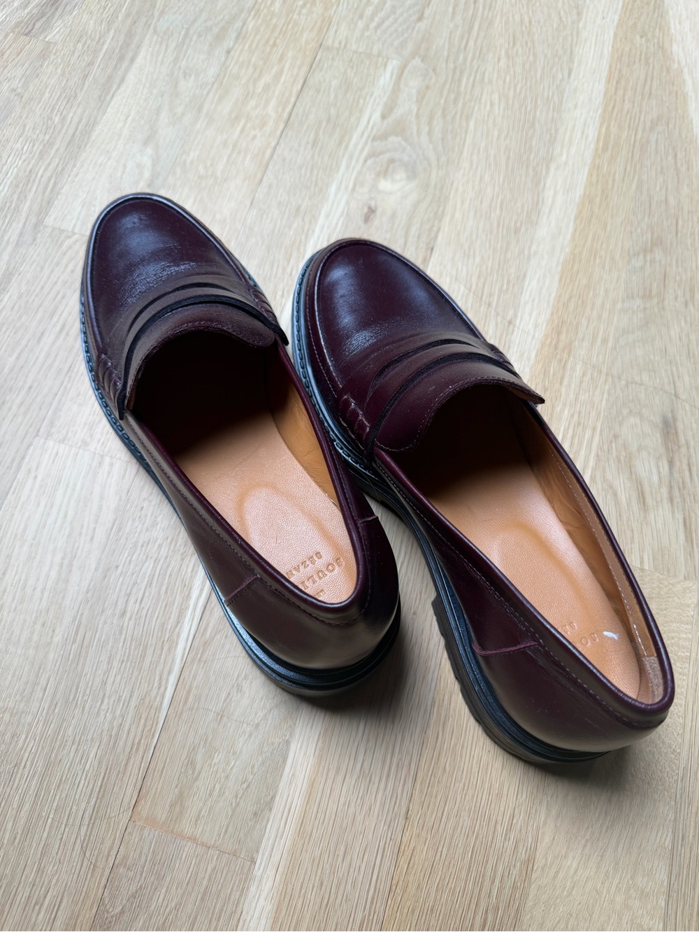 Sezane Albane Loafers Glossy Burgundy - Size 8 - Picture 4 of 4